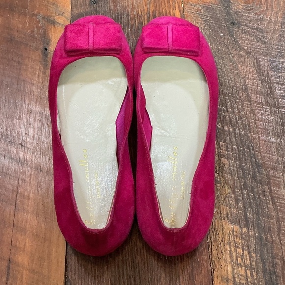 Bettye Muller Fuchsia Suede Ballet Flats with Bow Women’s Size 38 (US 7.5–8) - Picture 3 of 9